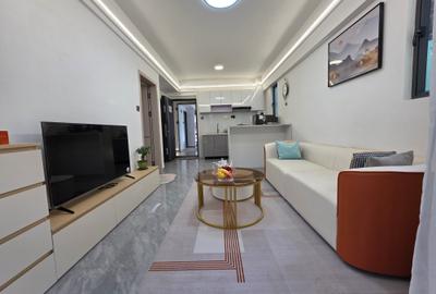1 Bed Apartment with Swimming Pool in Kilimani