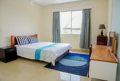 Serviced 2 Bed Apartment with En Suite in Lavington - 3