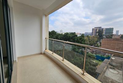 2 Bed Apartment with En Suite in Westlands Area - 4