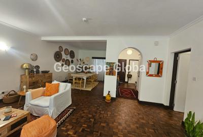3 Bed Apartment with En Suite in Lavington - 4