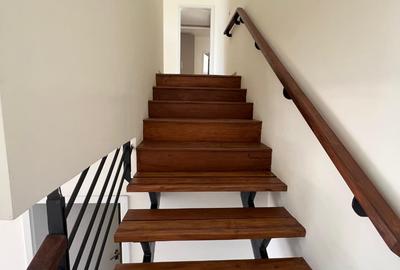 4 Bed Apartment with En Suite at Riverside Drive - 3