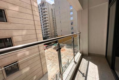 2 Bed Apartment with En Suite at Westlands Toad Near Gtc - 2