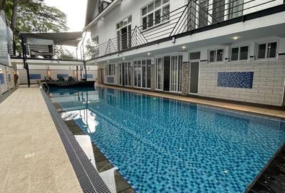3 Bed Townhouse with En Suite in Gigiri - 2