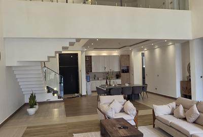 Furnished 6 Bed Apartment with En Suite at Parklands - 4