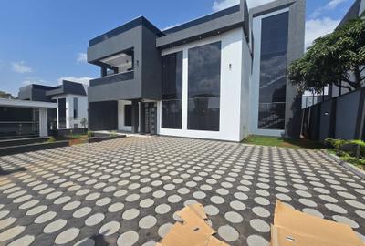 5 Bed House with En Suite at Mugutha - 2