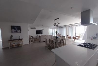 Serviced 5 Bed Apartment with En Suite at Mombasa - 2