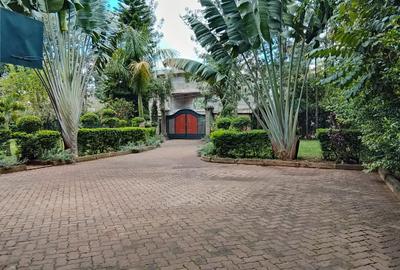 4 Bed House with En Suite in Karen - 4