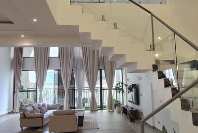 Serviced 6 Bed Apartment with En Suite at Parklands - 2