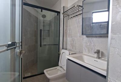 1 Bed Apartment with Gym in Lavington - 2
