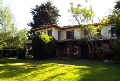 4 Bed House with En Suite at Karen