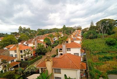4 Bed Townhouse with En Suite at Shanzu Road