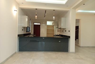 4 Bed Villa in Kiambu Road - 2