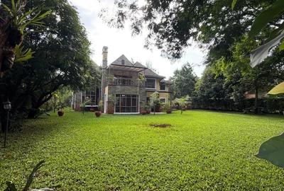 5 Bed Townhouse with En Suite in Runda - 2