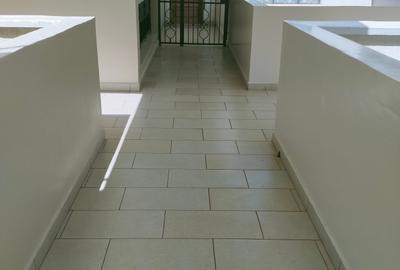 3 Bed Apartment with En Suite in Kiambu Road - 2