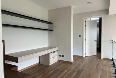 3 Bed Townhouse with En Suite in Runda - 4