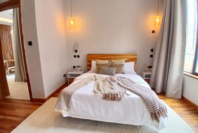 4 Bed Villa with En Suite in Loresho - 3