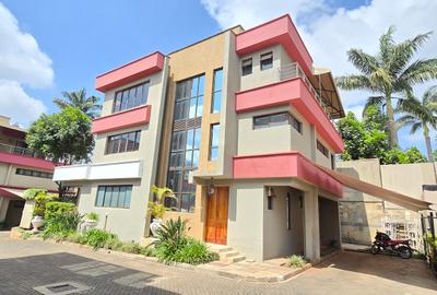 5 Bed Townhouse with En Suite at Convent Drive - 4