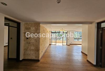 5 Bed Townhouse with En Suite in Lavington - 3