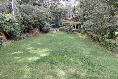 6 Bed House with En Suite in Nyari - 2