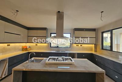 5 Bed House with En Suite in Kiambu Road - 2