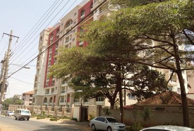 2 Bed Apartment with En Suite at Parklands - 3