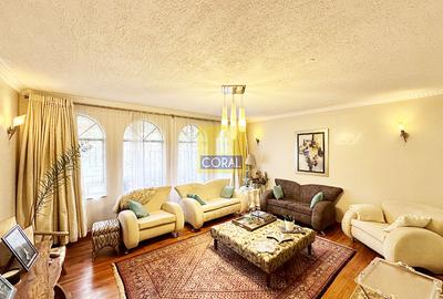 5 Bed Villa in Riverside - 3