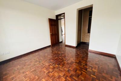2 Bed Apartment with En Suite in Lavington - 2
