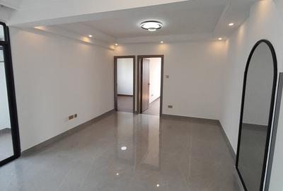 2 Bed Apartment with En Suite in Lavington - 2