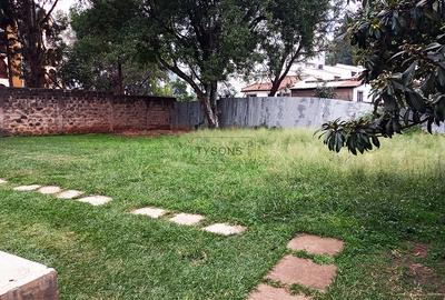 0.37 ac Land in Dagoretti Corner - 2