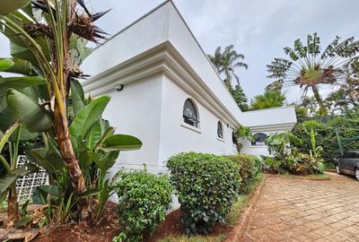 4 Bed House with En Suite in Nyari - 3