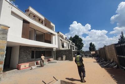 4 Bed House with En Suite in Kiambu Road - 2