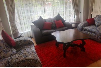 Serviced 2 Bed Apartment with En Suite in Rosslyn - 2