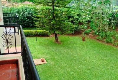 4 Bed House with En Suite in Karen - 4