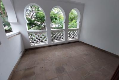 4 Bed Townhouse with En Suite at Mount Kenya Road - 4