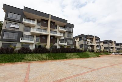 4 Bed Apartment with En Suite at Two Rivers - 3