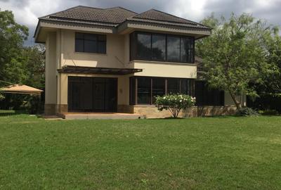 4 Bed Townhouse in Ridgeways - 3