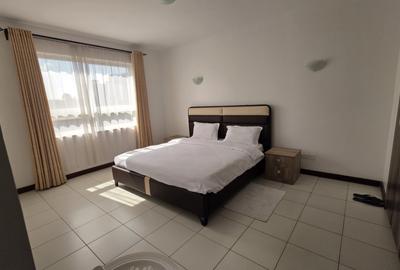 Furnished 2 Bed Apartment with En Suite in Brookside - 4