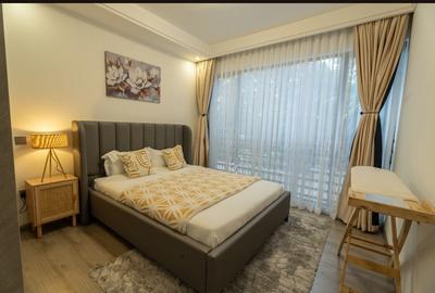 Furnished 3 Bed Apartment with En Suite in Riverside - 4