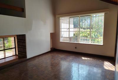 4 Bed Townhouse with En Suite in Kileleshwa