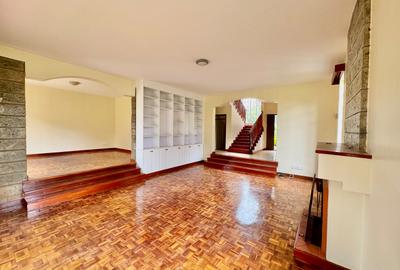 4 Bed Townhouse with En Suite at Off Red Hill Rd - 3