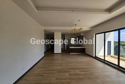 3 Bed Apartment with En Suite in Rosslyn - 3