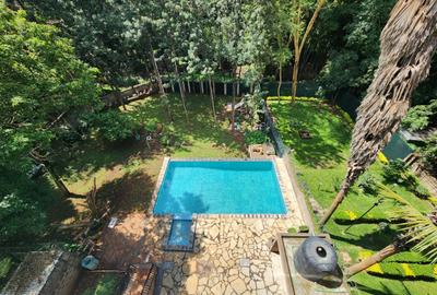5 Bed Apartment with En Suite at Oloitoktok Road - 3