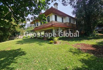 5 Bed House with En Suite in Rosslyn - 4
