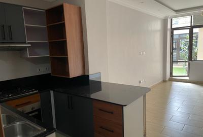 1 Bed Apartment with Gym at Lantana Road