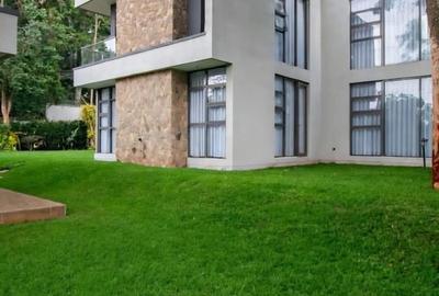 4 Bed Townhouse with En Suite in Karen - 2
