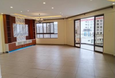 4 Bed Apartment with En Suite in Kilimani - 2