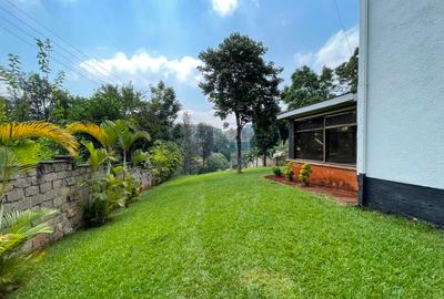 6 Bed Villa with En Suite in Riverside - 3