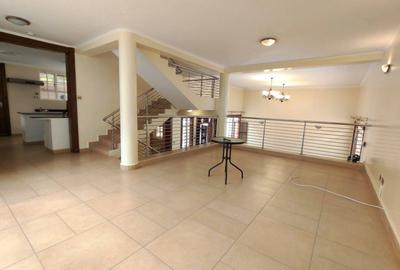 4 Bed Townhouse with En Suite in Westlands Area - 3