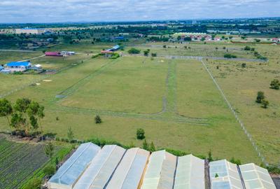 Land in Kitengela - 3