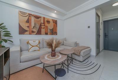 Serviced 1 Bed Apartment with En Suite at 23 Westlands Road - 2